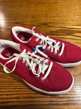 Men's Red Canvas Athletic Sneakers with White Laces